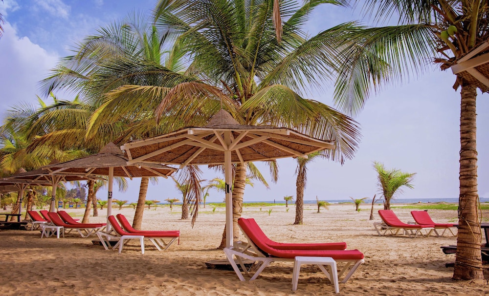 Ocean Bay Hotel and Resort 50/56