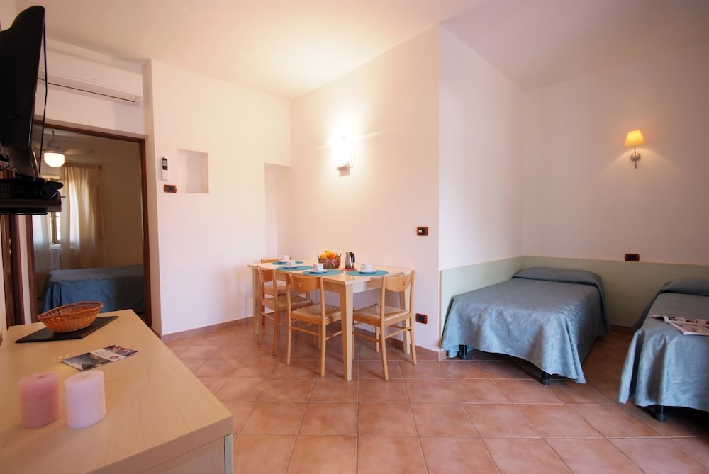 Hotel Dino 13/50