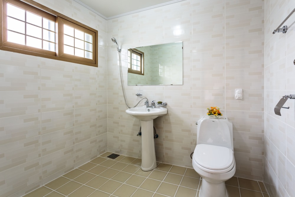 Jeju Wayo Pension 45/45