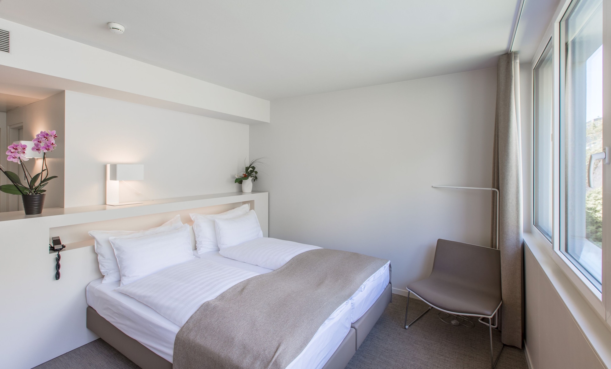 STANDARD, TWIN BEDS
