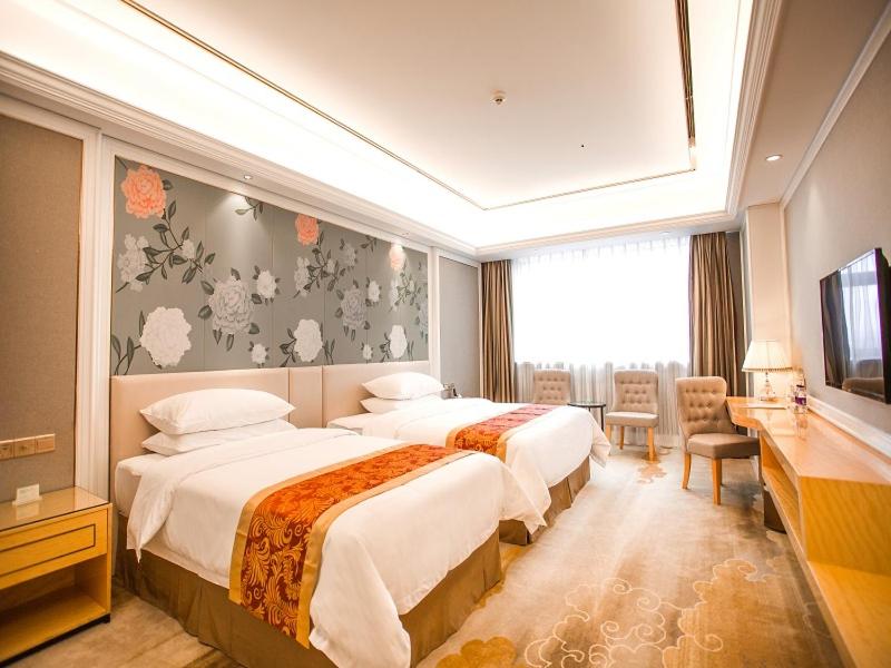 Vienna International Hotel (Hangzhou South Railway Station) 12/23