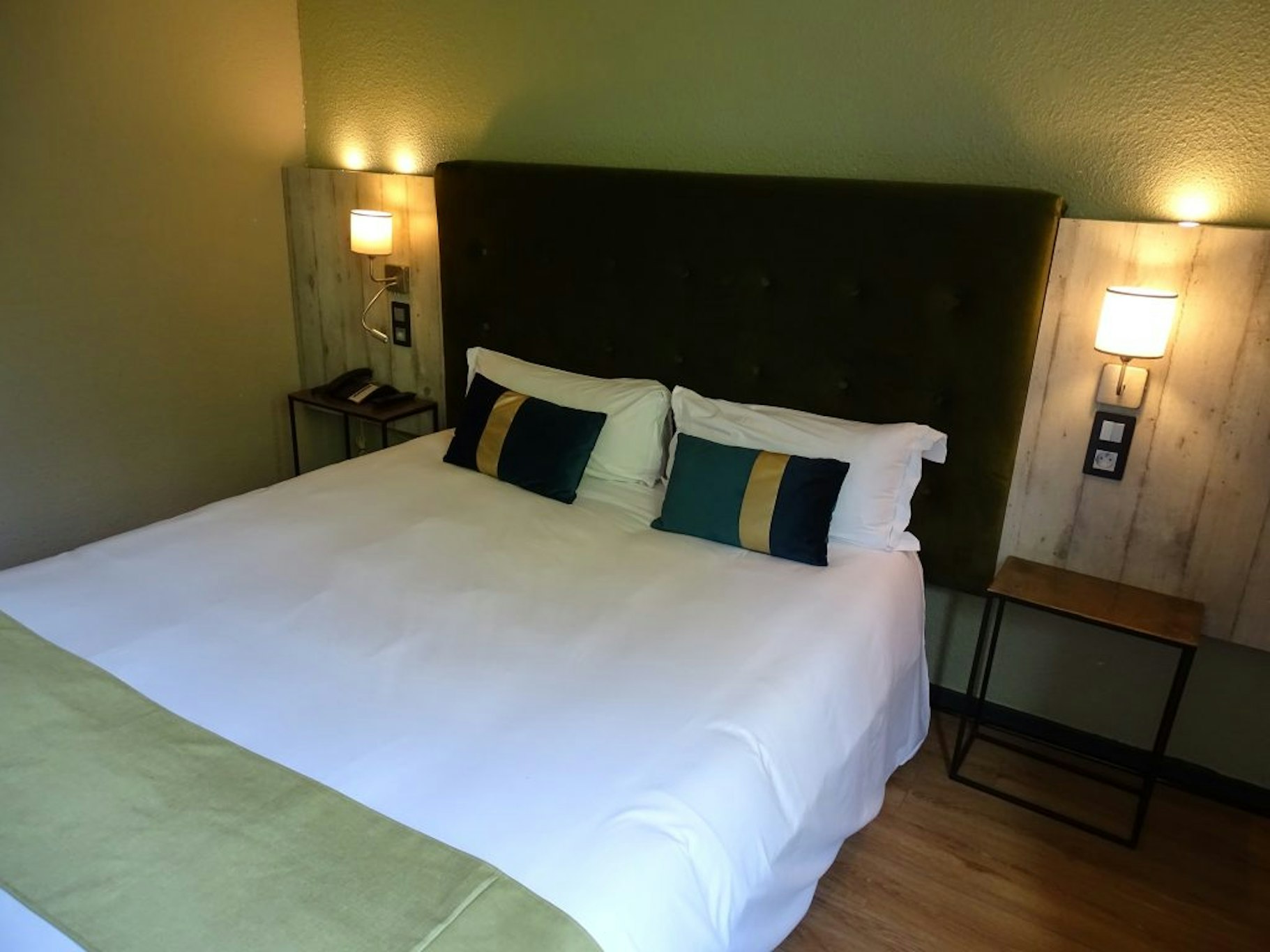 Euro Hotel Paris Creteil 7/36