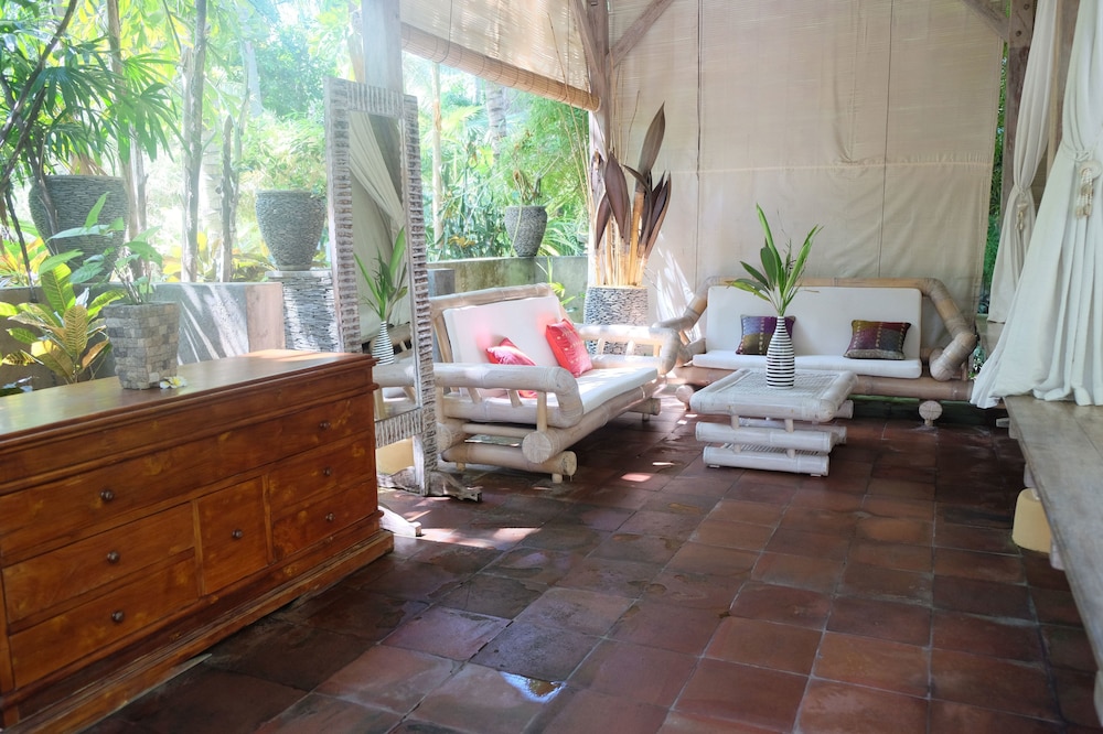Villa Boreh Beach Resort And Spa 46/64
