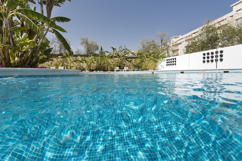 Elba Motril Beach Business Resort 46/48