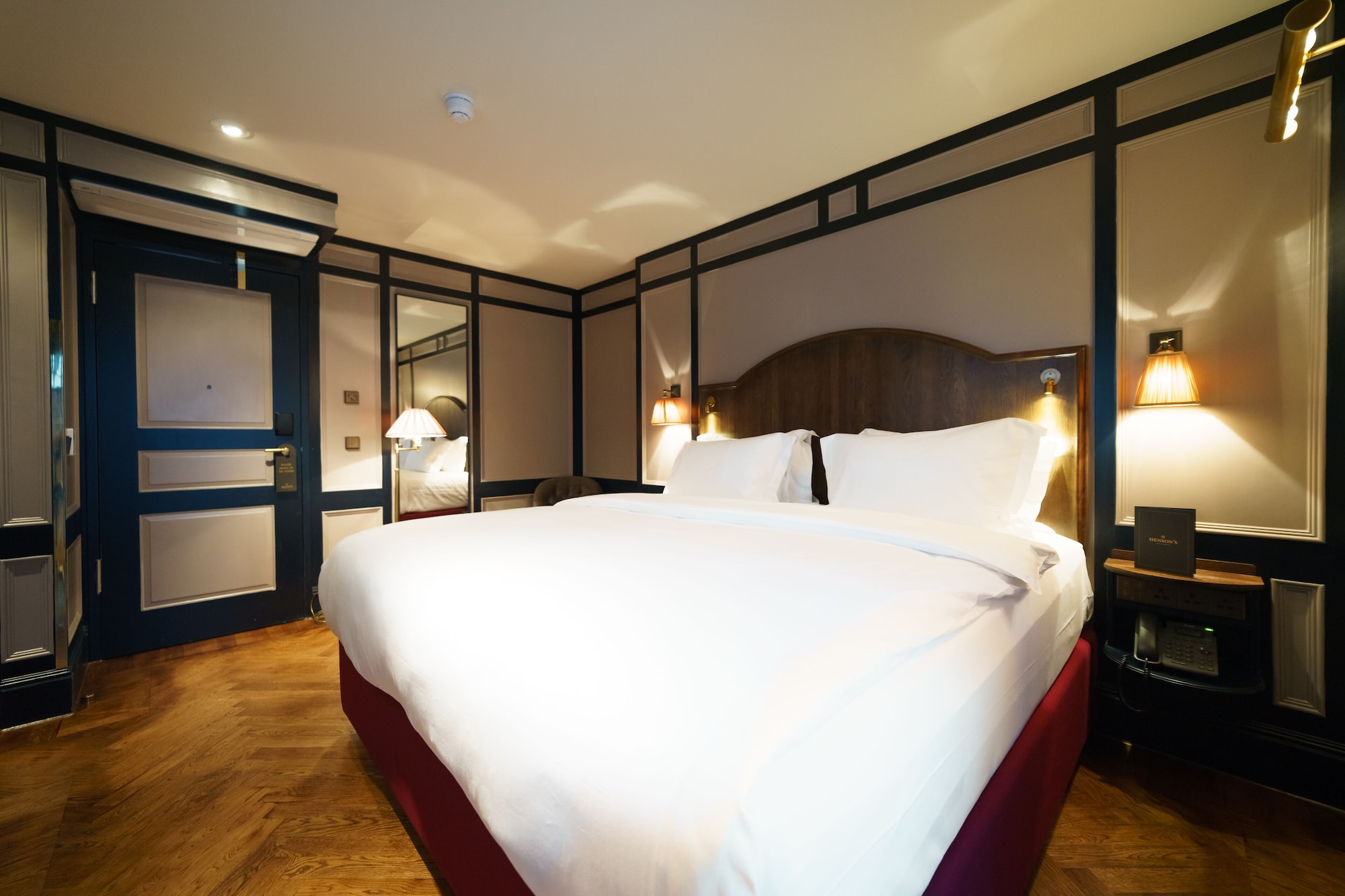 Design, Studio, Suite, King Bed, Kitchenette, Annex