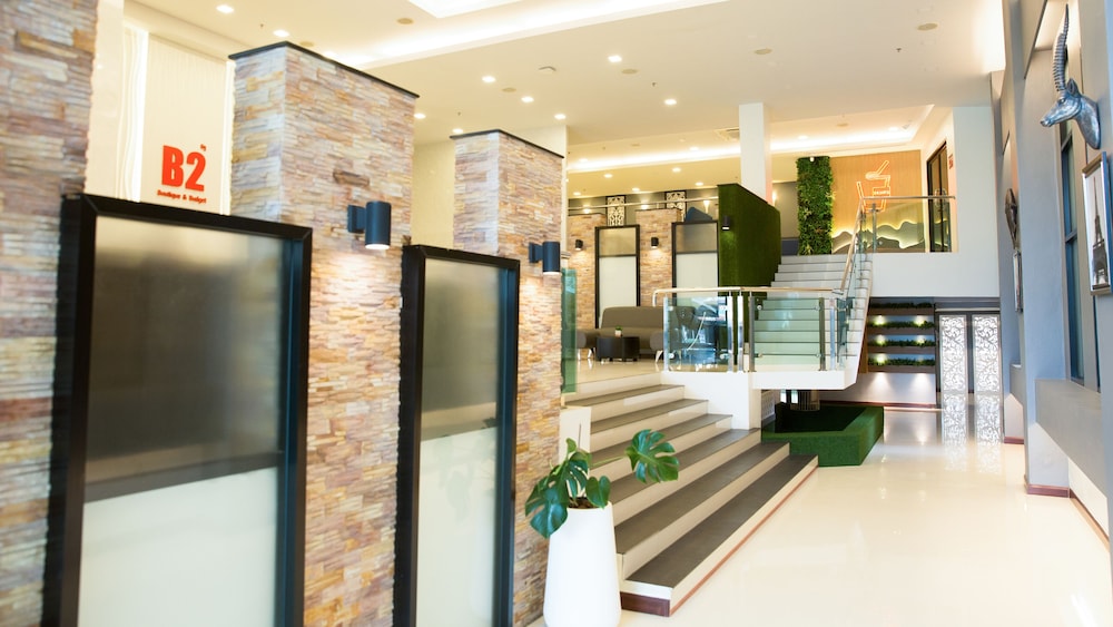 B2 Rat Uthit Hat Yai Boutique & Budget Hotel 6/25