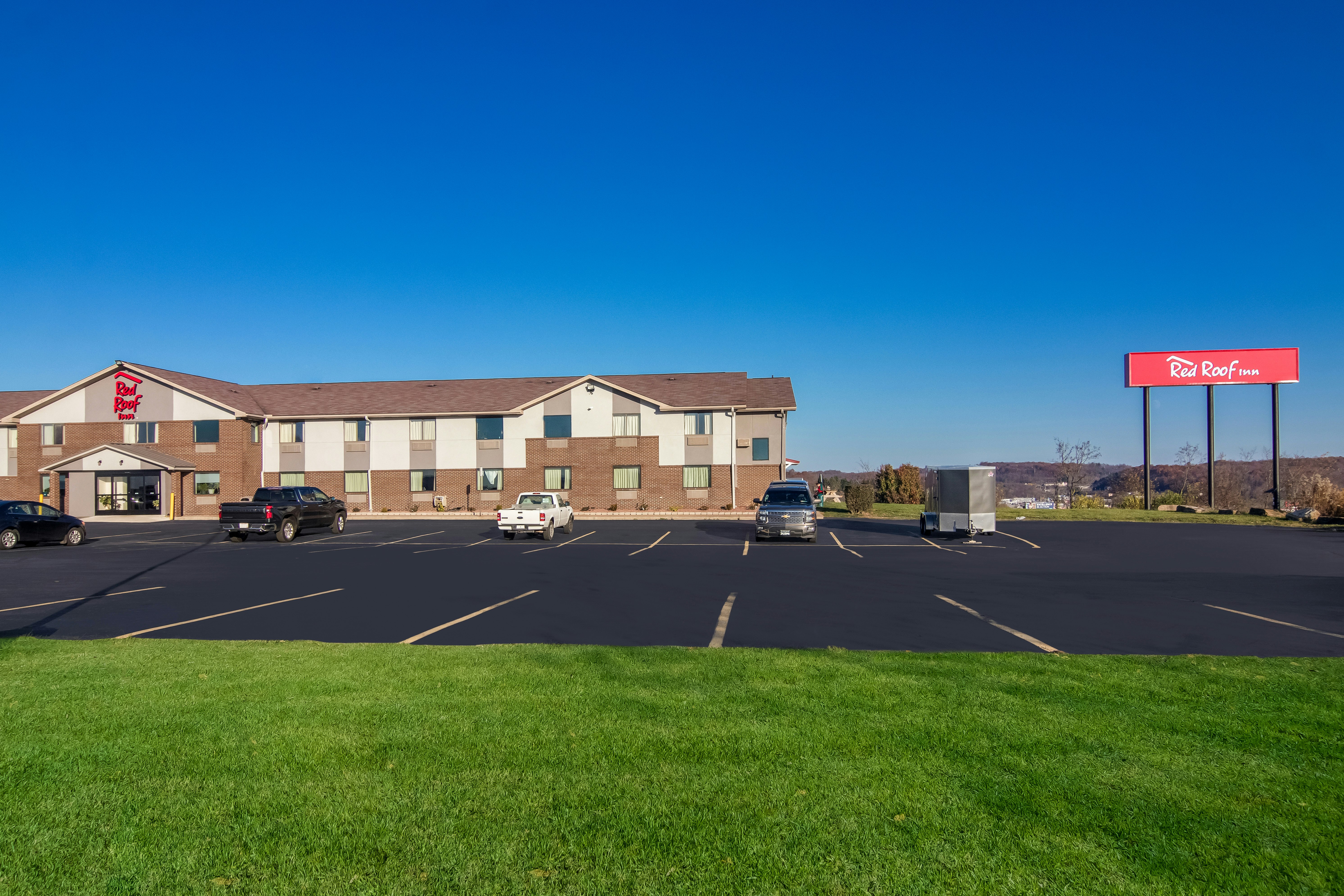Red Roof Inn Greensburg 22/23