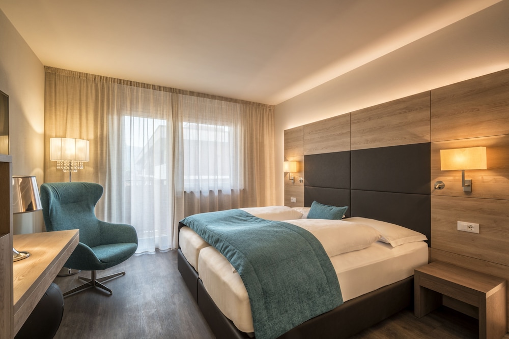 1 BEDROOM, STANDARD, ANNEX