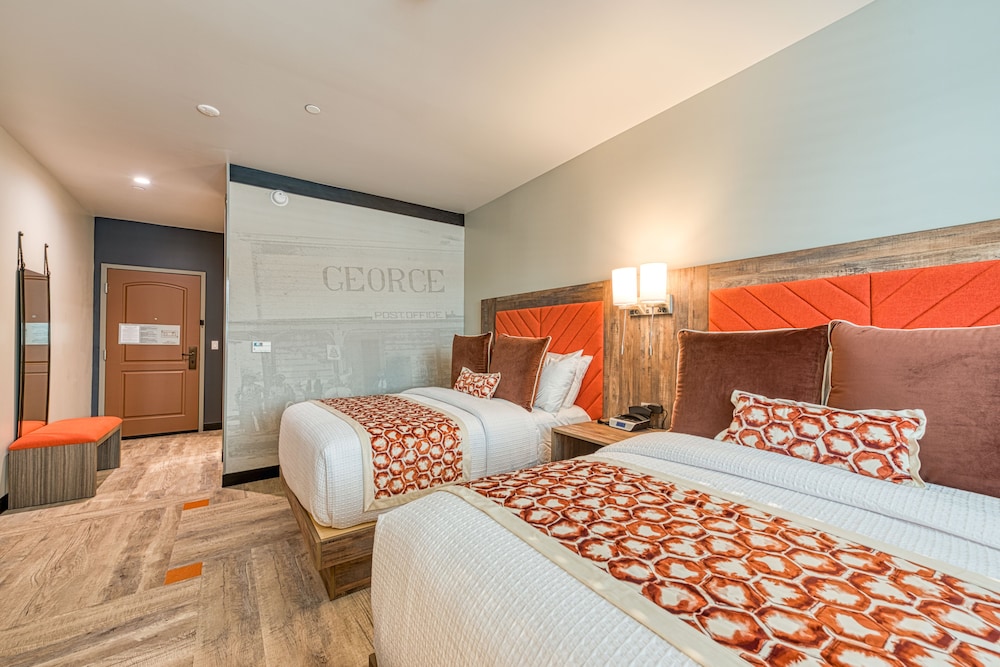 Hotel Lexen - Newhall 7/48