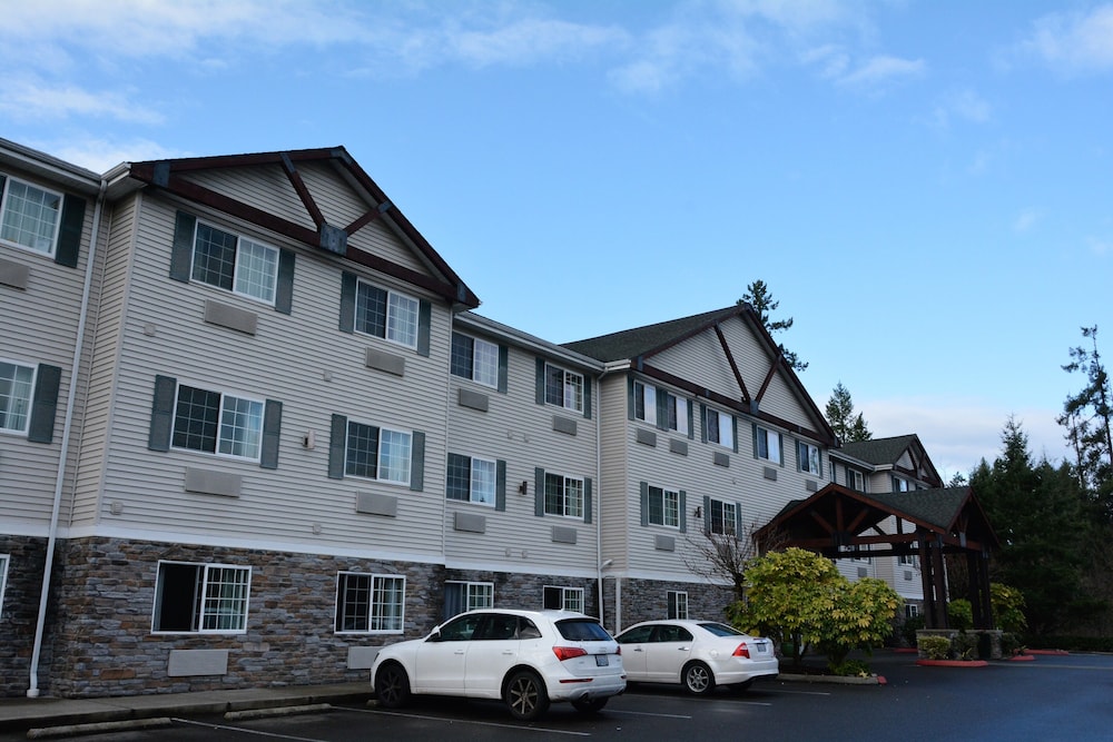 Fairbridge Inn And Suites Dupont 51/54