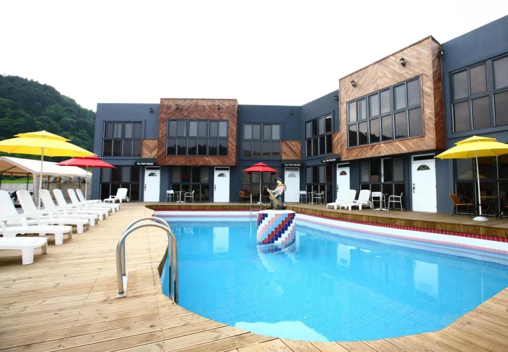 Gapyeong All That Water Pool Villa 39/41