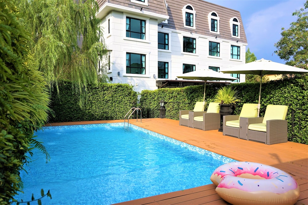 Marquise Boutique Hotel 62/64