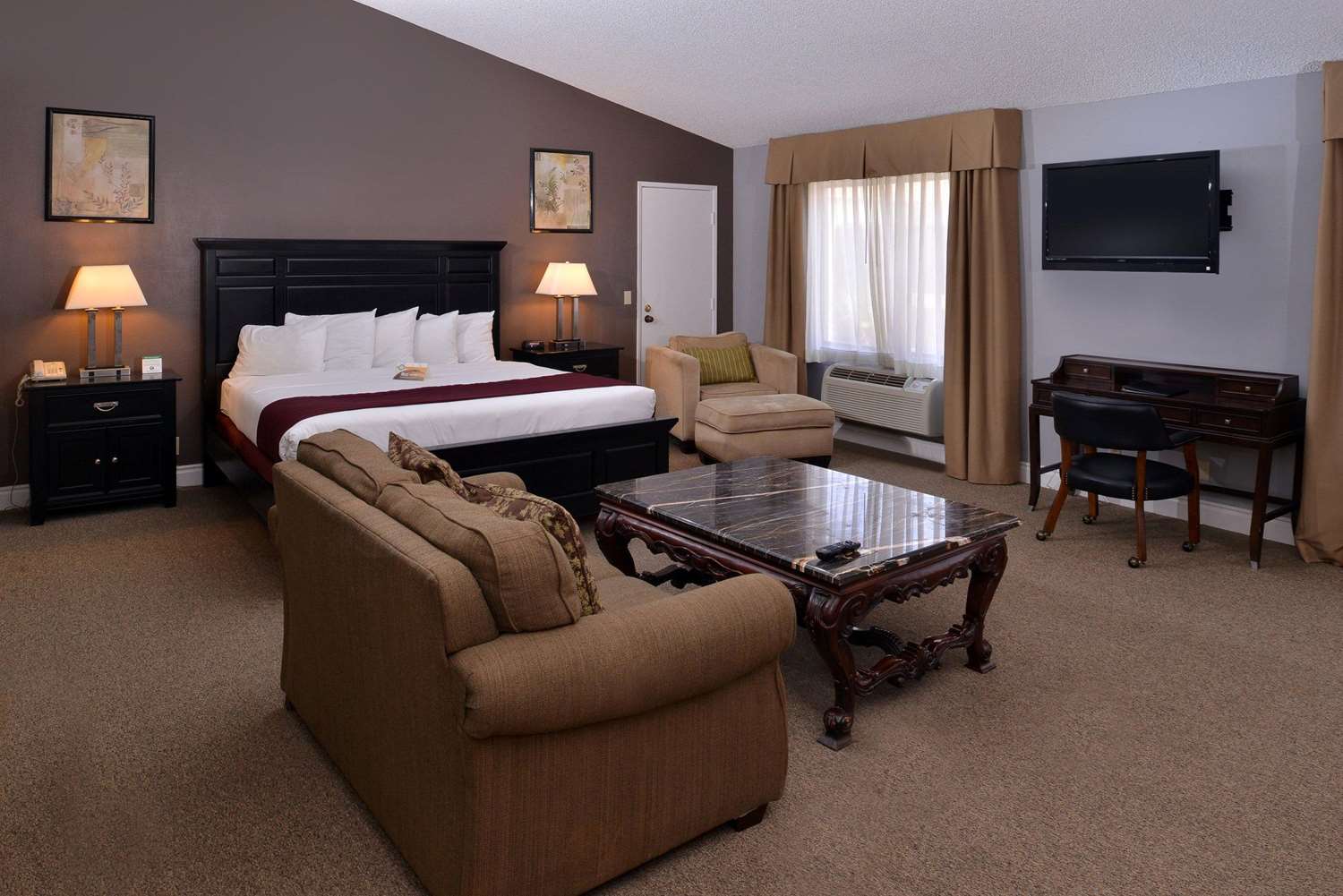 Signature Inn Indio I-10 Coachella Valley 14/36