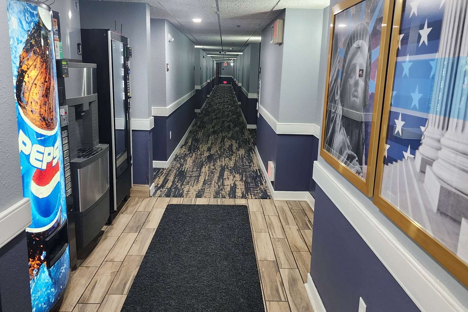 AmericInn by Wyndham Austin 4/10