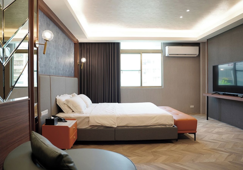 LUXURY