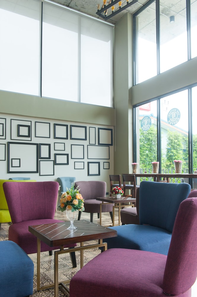 The Sixteenth Naiyang Beach Hotel 27/50