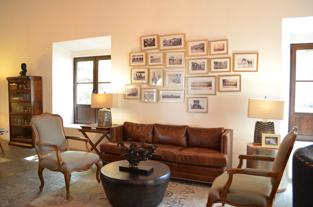 HOTEL HACIENDA SAN CRISTOBAL 30/68
