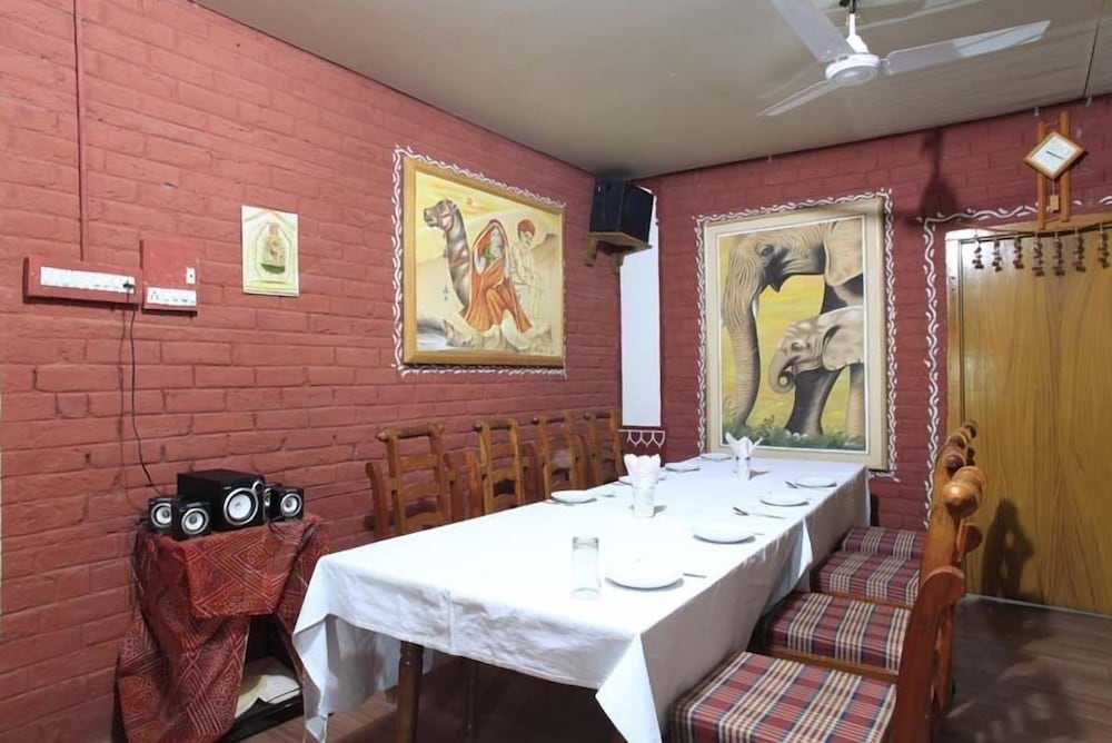 Hotel Teerth Palace 23/24