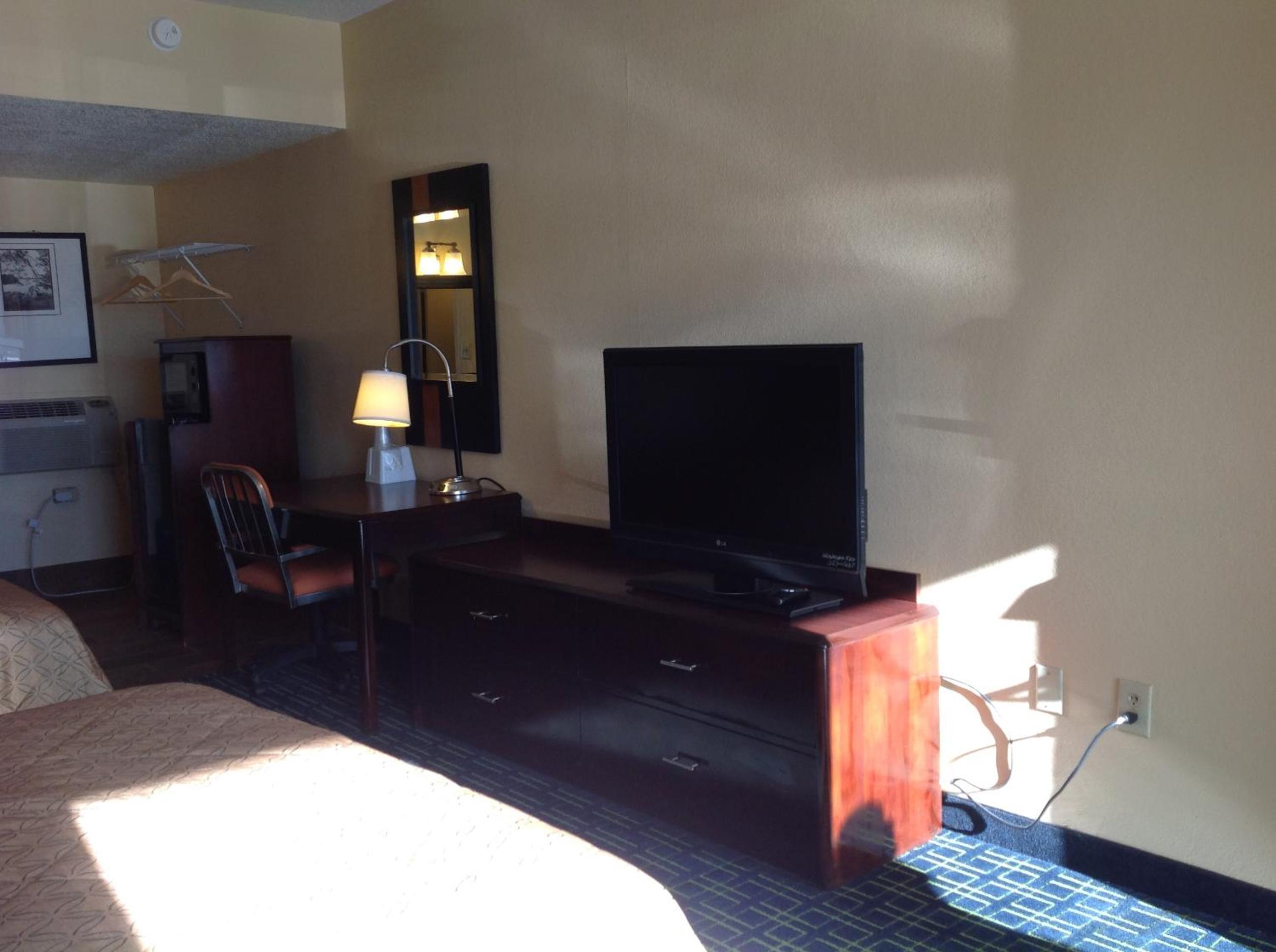 Diamond Inn And Suites 19/29