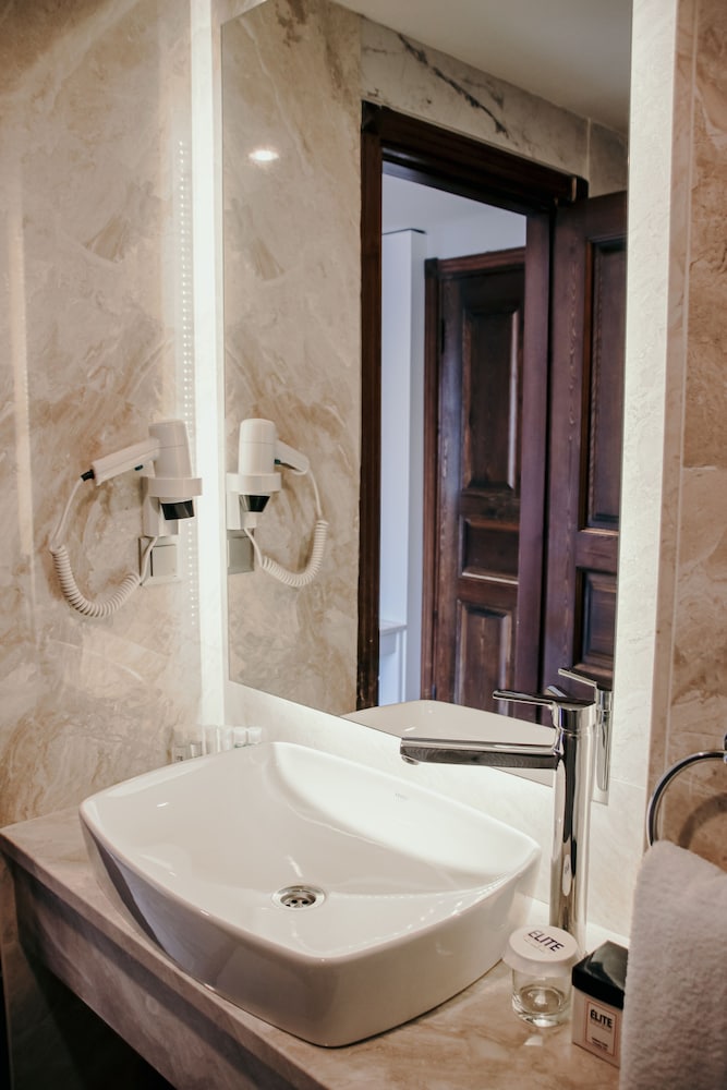 Elite Hotel Bodrum 64/65