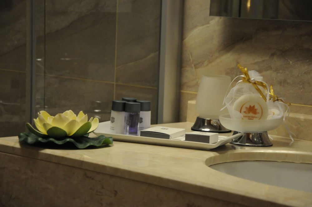 Golden Deluxe Hotel photo4