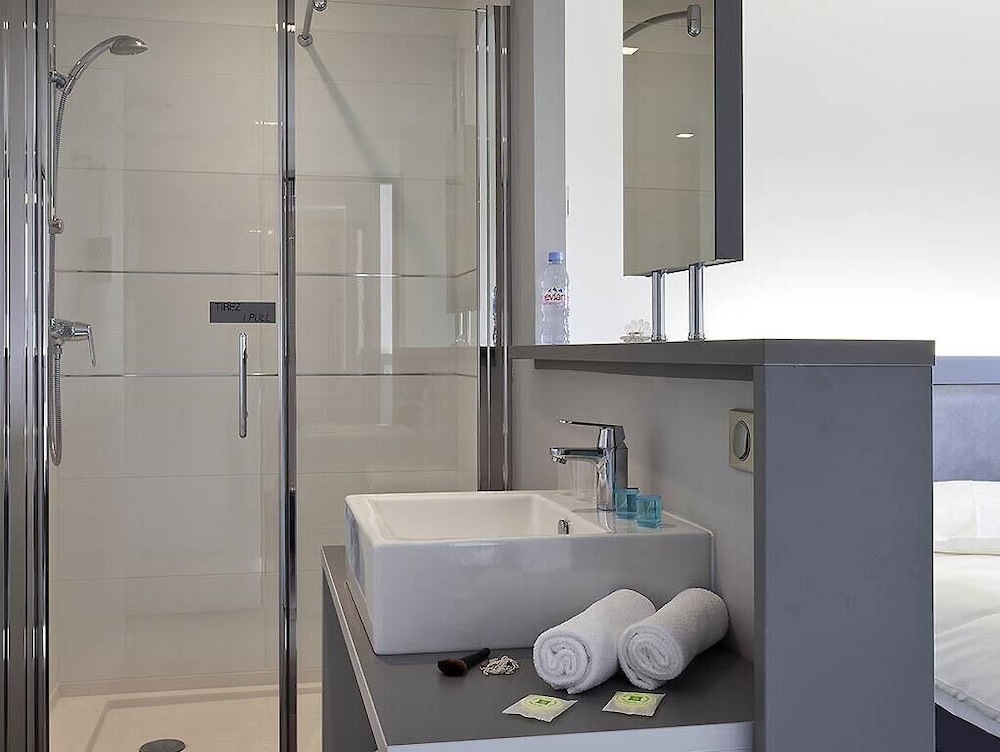 Ibis Styles Pertuis Luberon 44/44