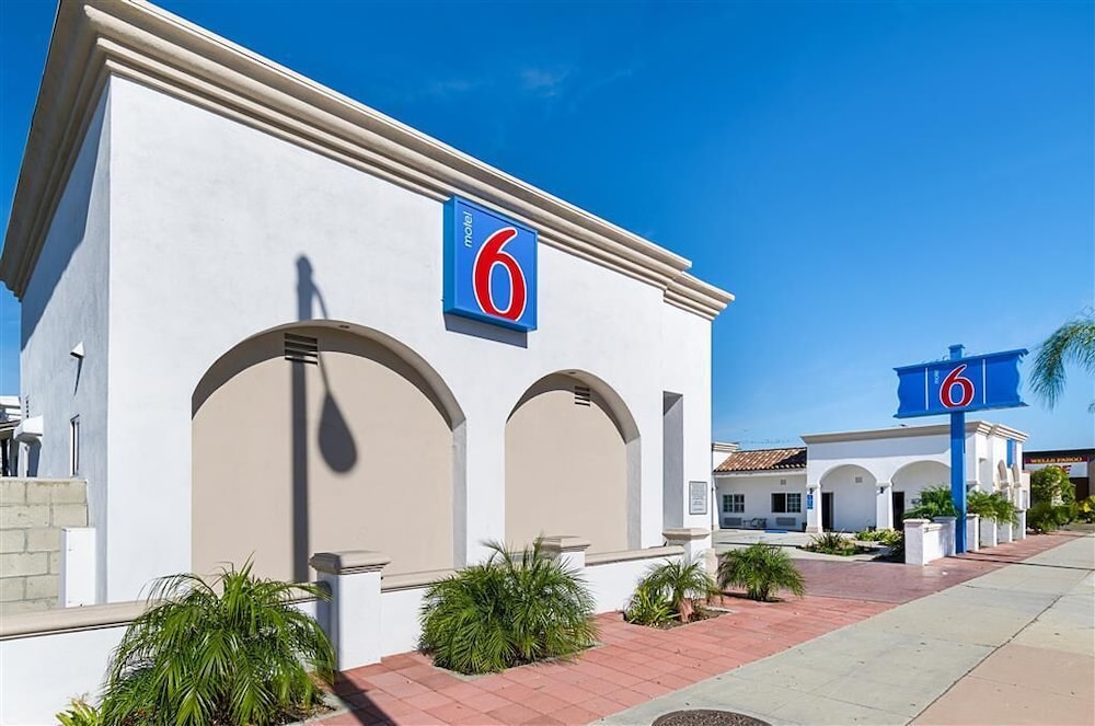Motel6 Lomita, CA 24/34