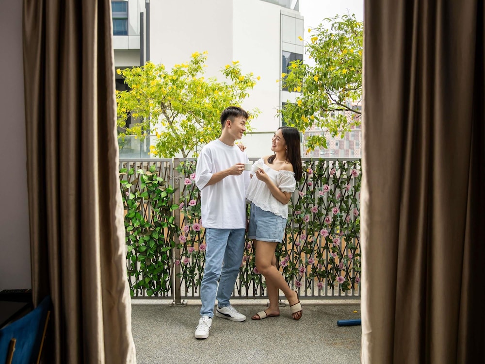 Ibis Styles Singapore Albert 23/48