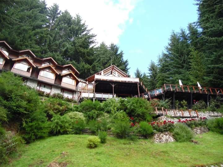 Dos Bahias Lake Resort 37/48