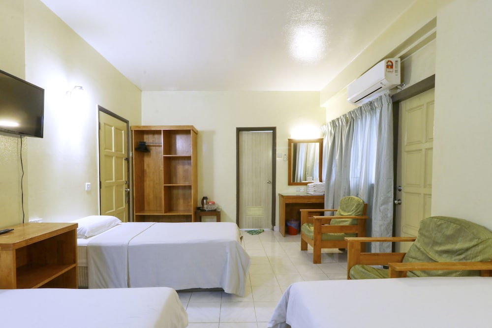 Nan Yeang Hotel 104/126