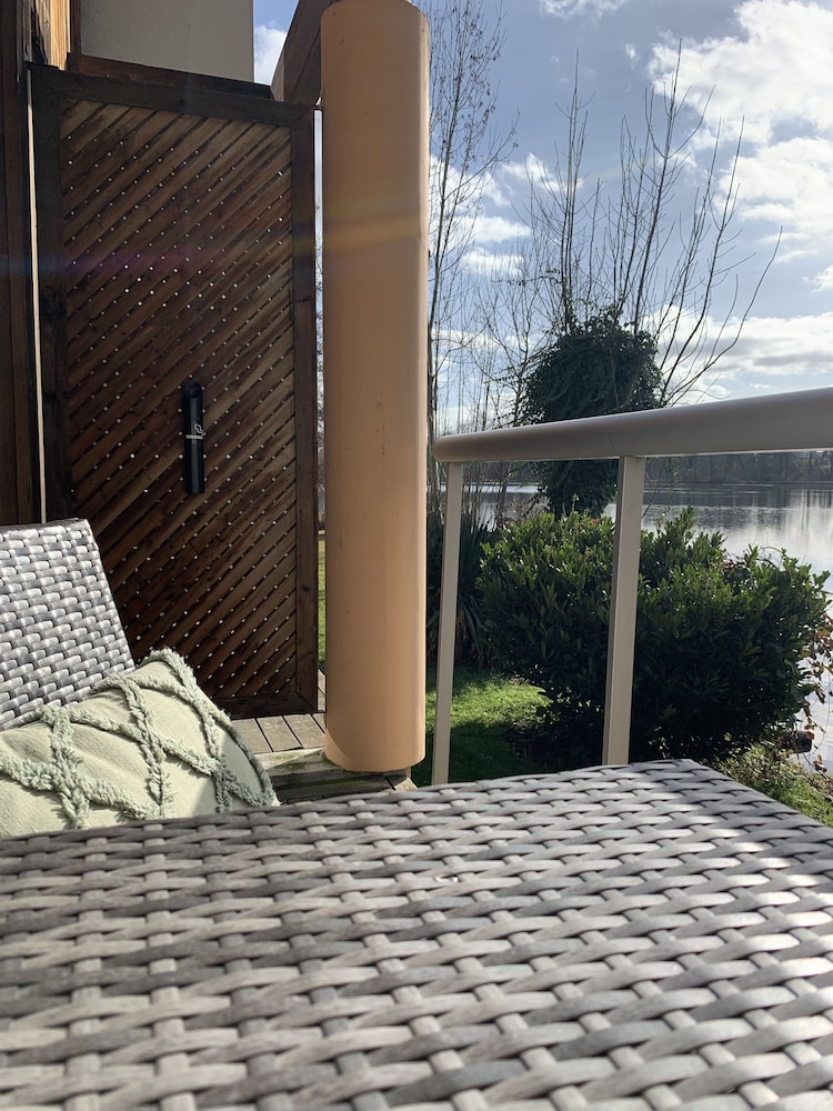 Hotel Ile Du Saussay 4/69