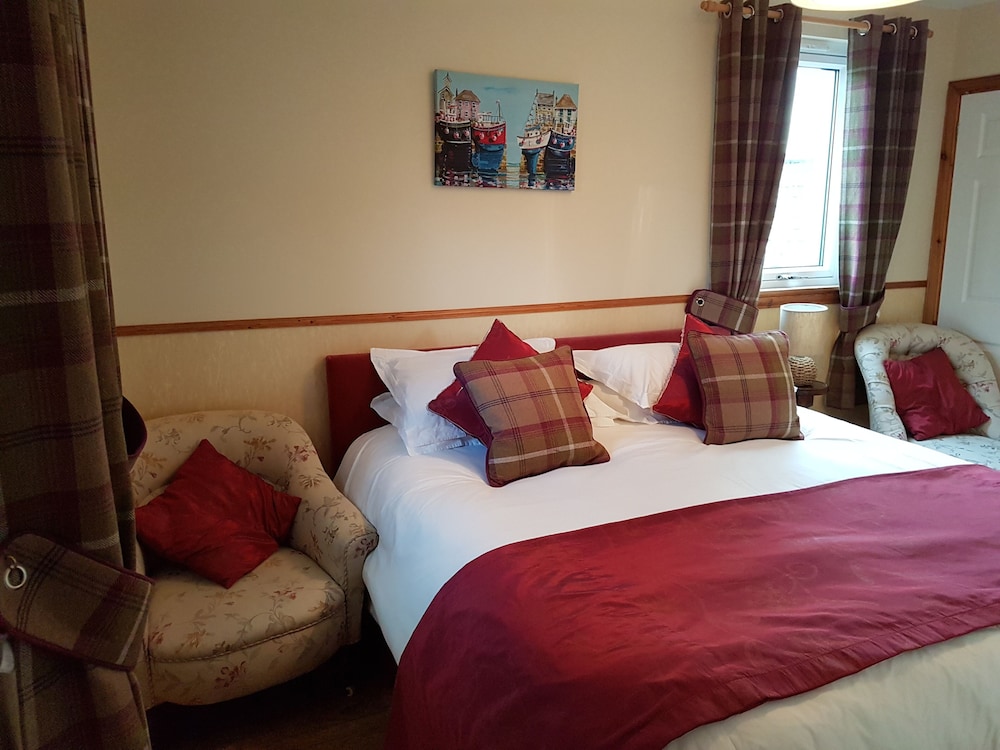 Creagan Guest House 6/32