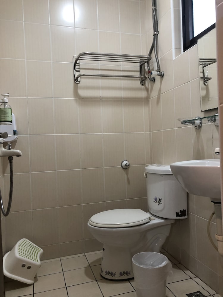 Sanyi Happiness B&B 64/70