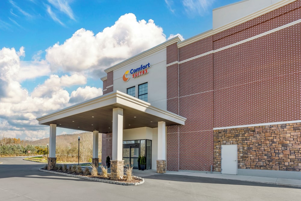 Comfort Suites Central Valley - Woodbury 6/52