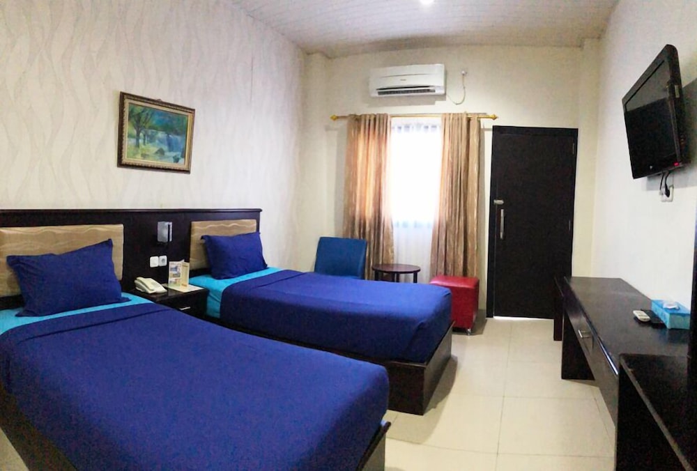 Grand Sari Hotel Padang 9/28