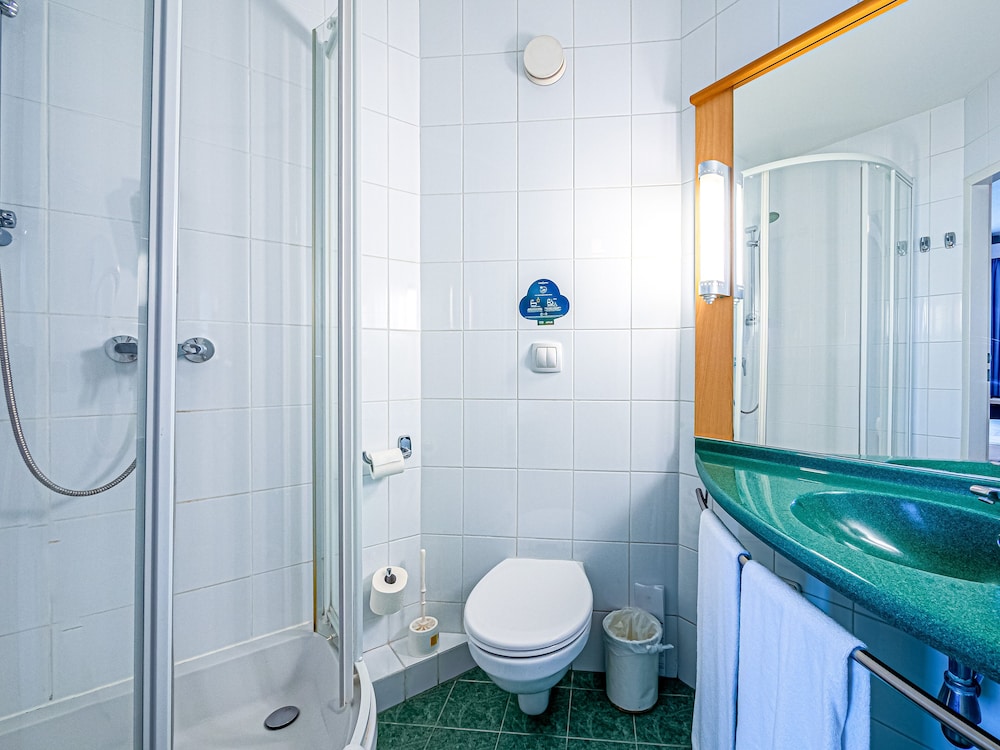 Ibis Katowice Zabrze 48/50