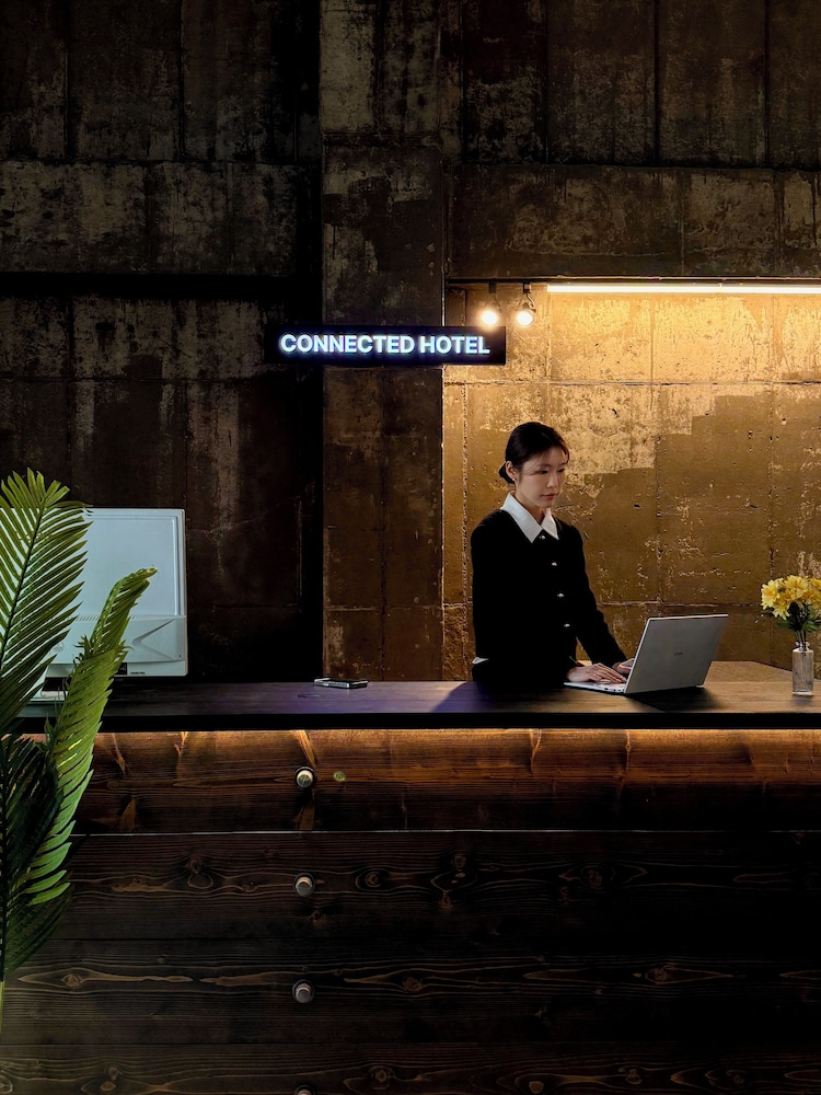 Connected Hotel Guro 8/64