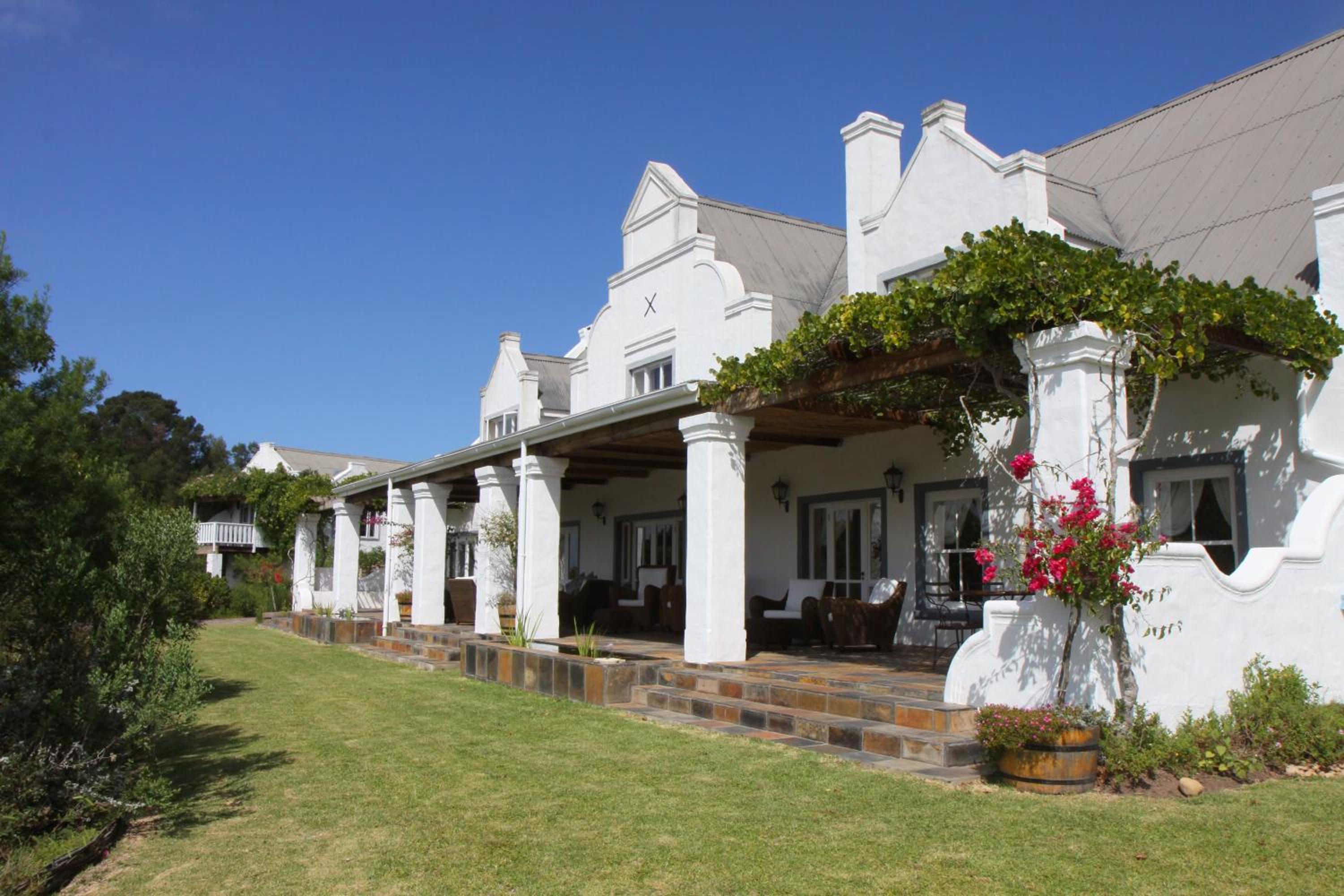 Fynbos Ridge Country House & Cottages 8/16