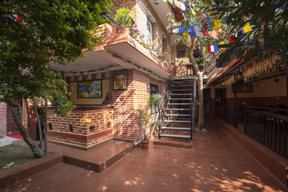 Gurung's Home 41/50