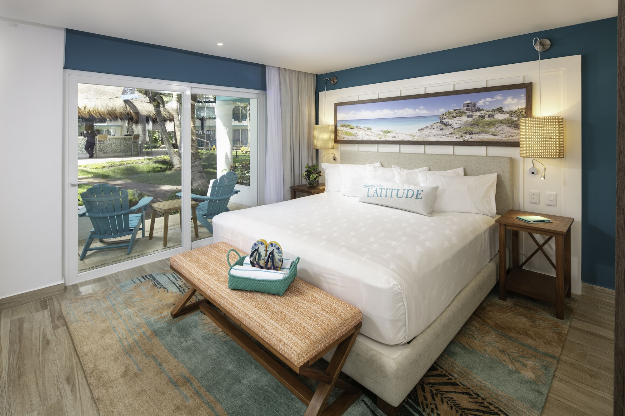 Paradise, King Bed