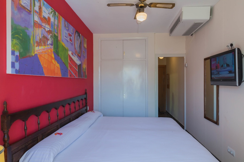 El Cid Hotel 20/72
