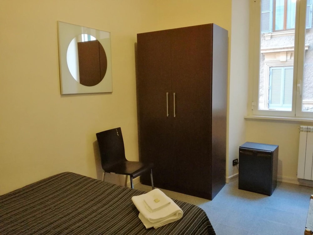 Boutique Hotel Piedra Rome City Centre 27/41