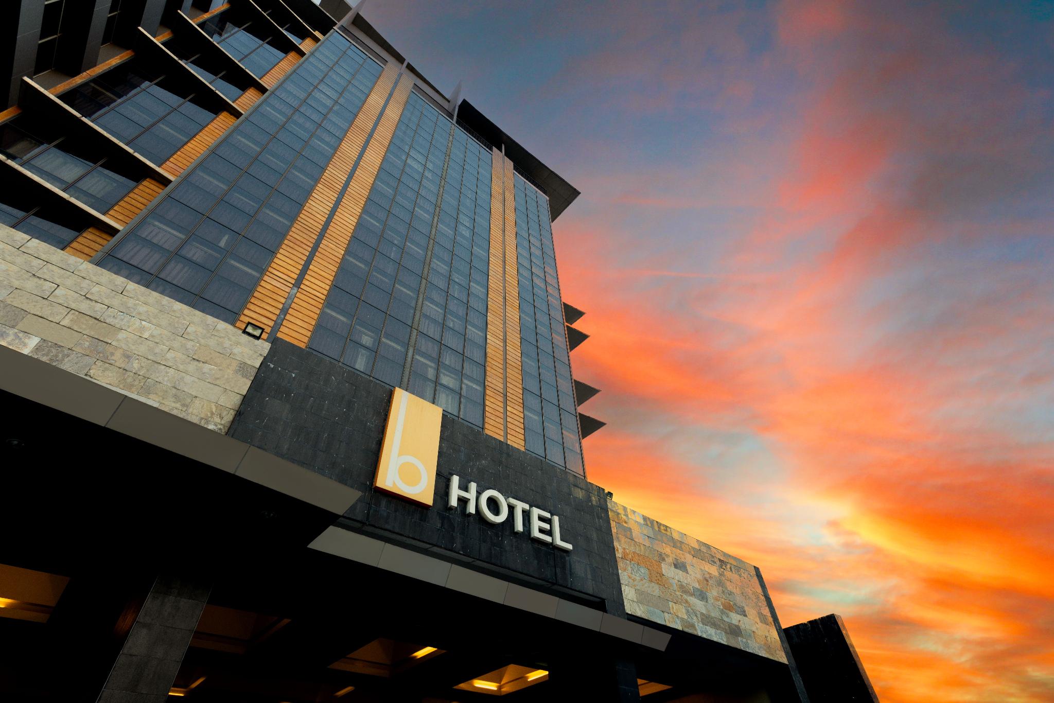 B Hotel Alabang in MUNTINLUPA