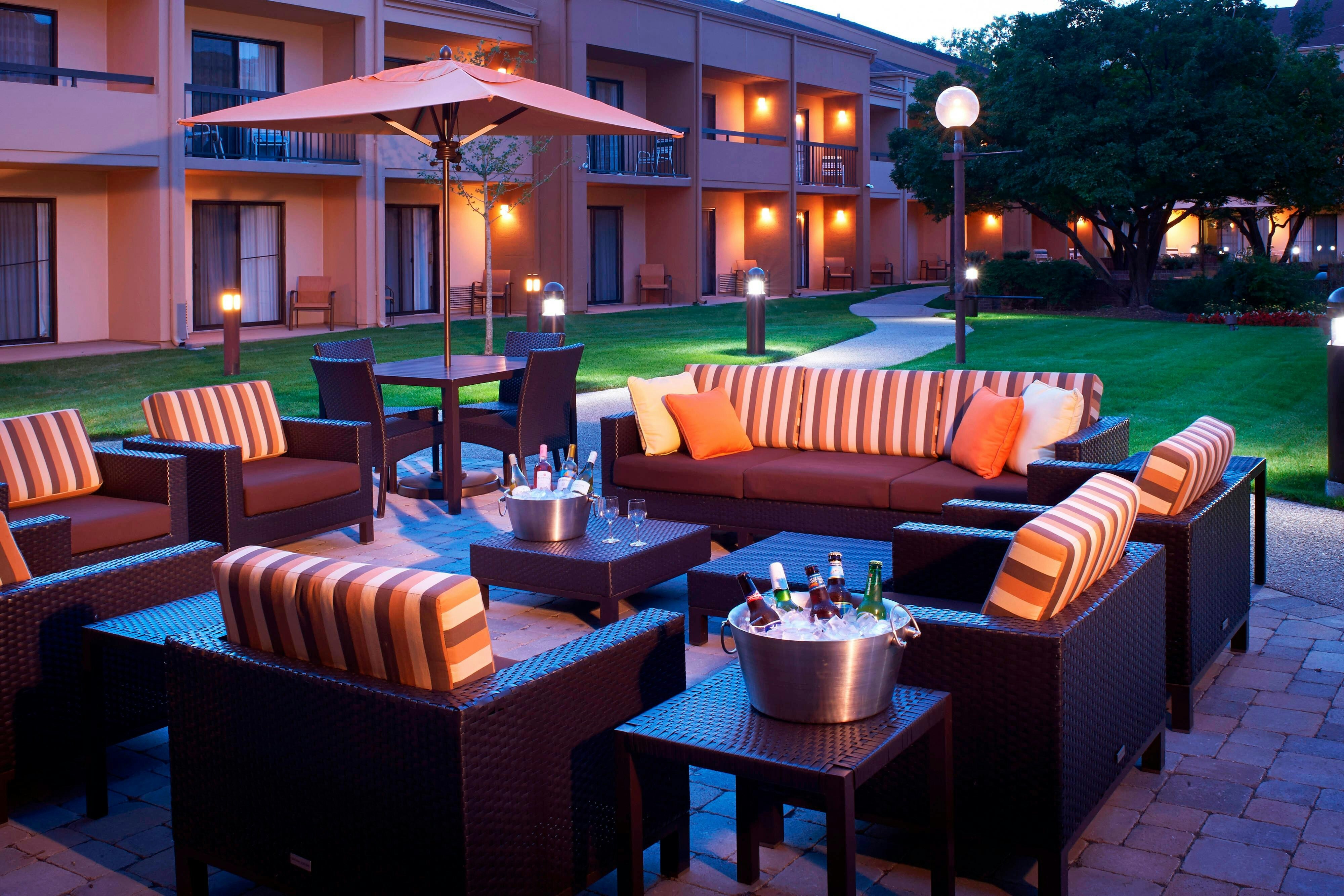 Courtyard Chicago Arlington Heights South 8/16