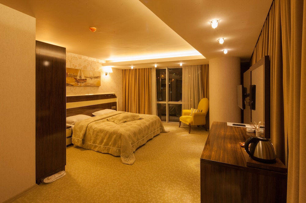Armin Hotel 15/38