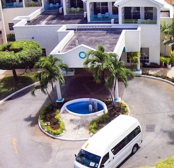 Blue Horizon Hotel 15/65