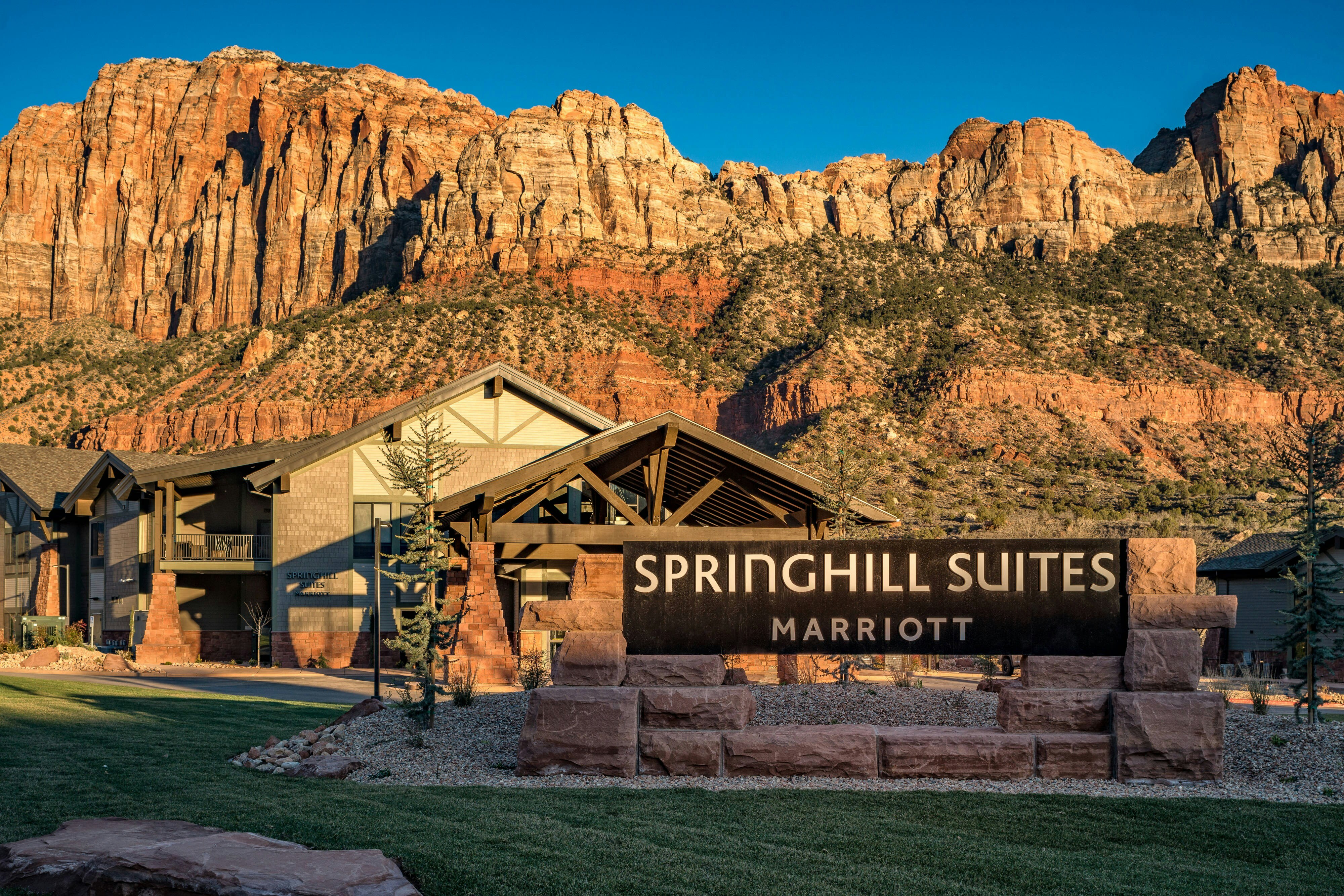 Springhill Suites Springdale Zion National Park 49/52
