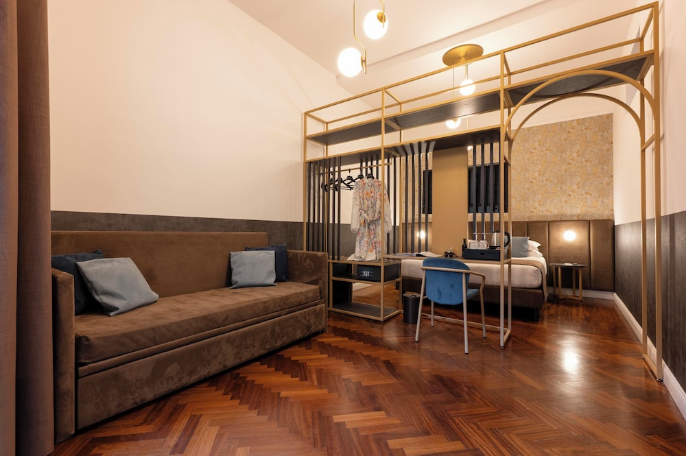 Vittoriano Suite 42/59