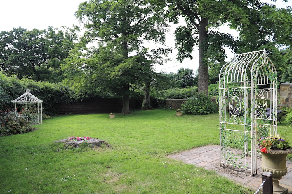 Lumley Castle 67/72