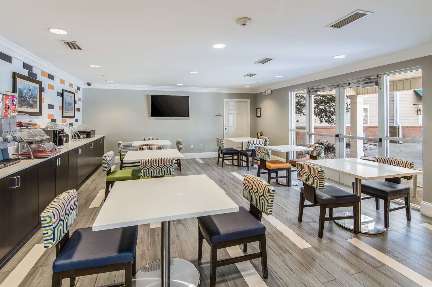 MainStay Suites Columbus near Fort Benning 14/22
